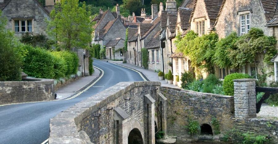 From London: Full-Day Guided Tour of the Cotswolds - Bibury, the stop that may change
