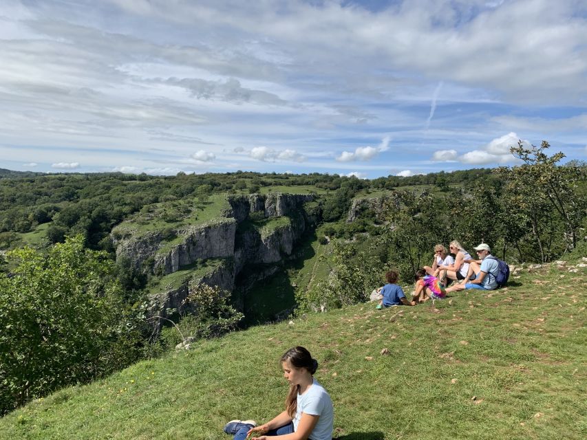 From London: Glastonbury and Cheddar Gorge Guided Day Trip - Key points at a glance