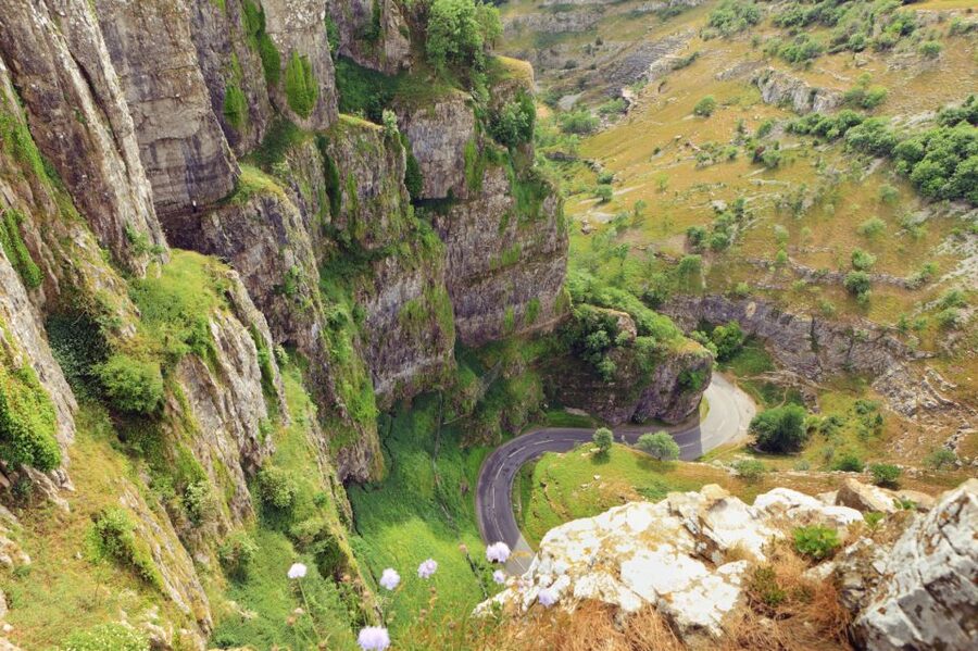 From London: Glastonbury and Cheddar Gorge Guided Day Trip - Walking up Glastonbury Tor