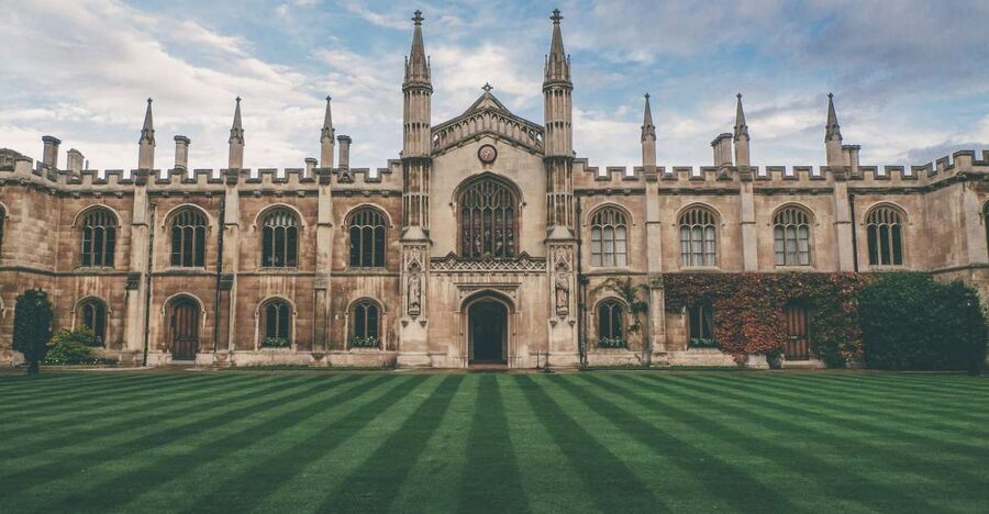 From London: Oxford and Cambridge Guided Day Tour - Choosing your Oxford free time