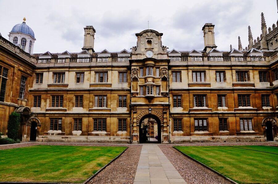 From London: Oxford & Cambridge Day Tour - Christ Church and the Great Hall