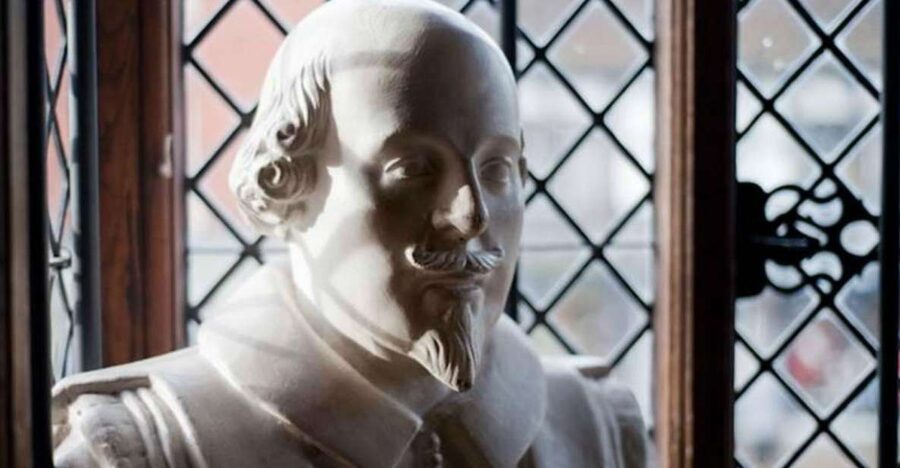 From London: Shakespeare's Stratford-upon-Avon Day Trip - The Coach Ride from Victoria