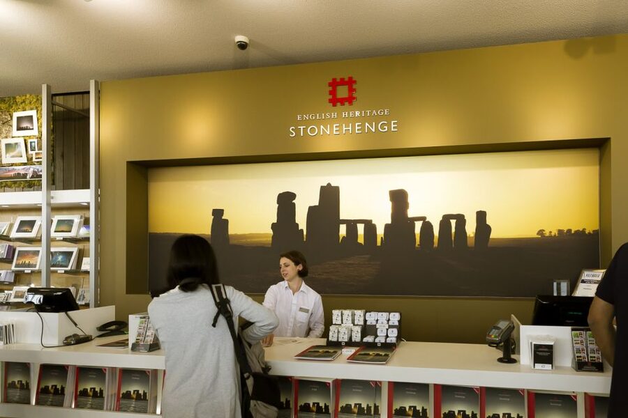 From London: Stonehenge Half-Day Tour - Weather, clothing, and timing