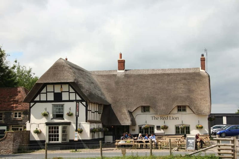 From London: Stonehenge & The Stone Circles of Avebury Tour - Who should book this experience?