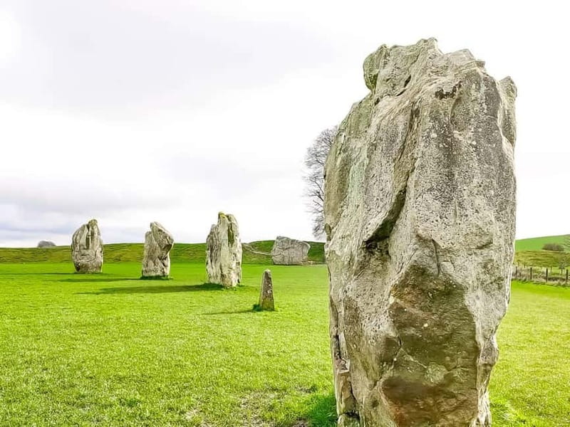 From London: Stonehenge & The Stone Circles of Avebury Tour - Avebury: a stone circle woven into village life