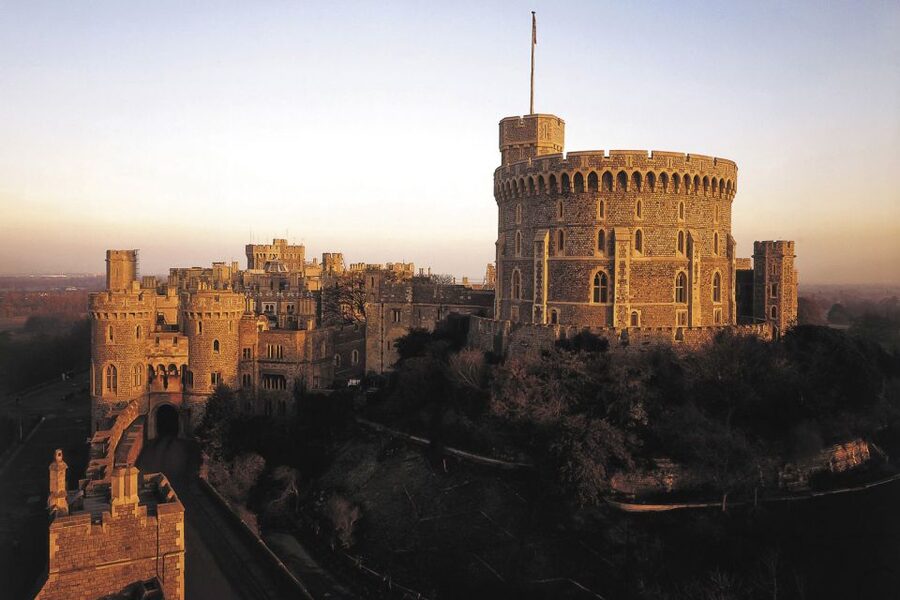 From London: Stonehenge, Windsor, and Bath Small Group Tour - Should you book this Stonehenge, Bath, and Windsor tour?