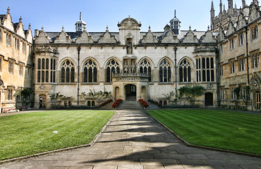 From London: Windsor, Oxford & Stonehenge Full-Day Trip - Should you book the Windsor, Oxford, and Stonehenge tour?