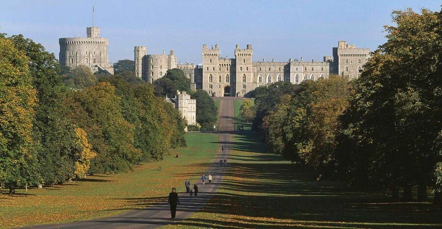 From London: Windsor, Oxford & Stonehenge Full-Day Trip - Three famous places, one very full day