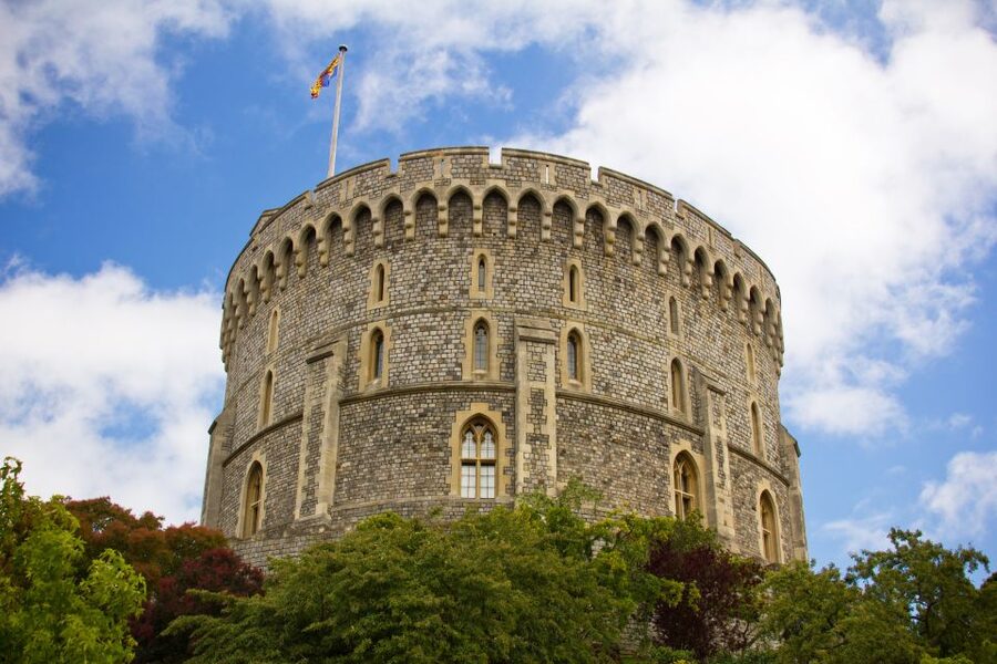 From London: Windsor, Stonehenge, & Salisbury Cathedral Trip - Three famous English sights in one long day