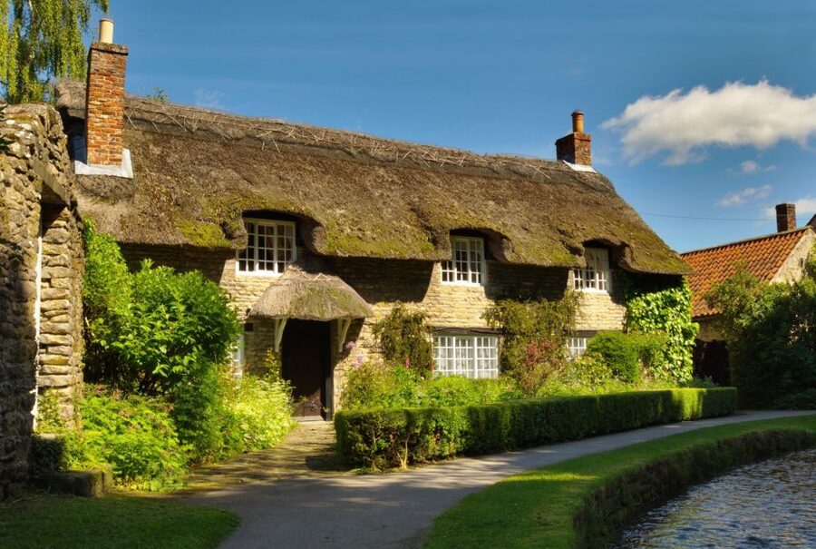 From Oxford: Cotswolds Towns and Villages Small Group Tour - Great Tew, a peaceful final stop