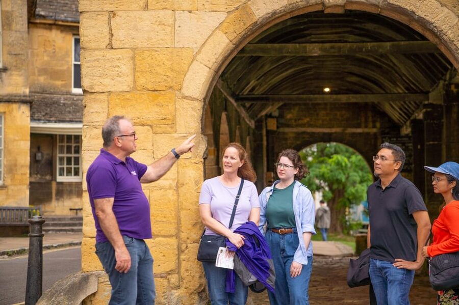 From Stratford-on-Avon/Moreton-in-Marsh: Cotswolds Day Tour - Stow-on-the-Wold is your practical lunch break