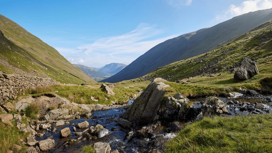 From Windermere: Ten Lakes Full-Day Tour of Lake District - The guide can make or break the day