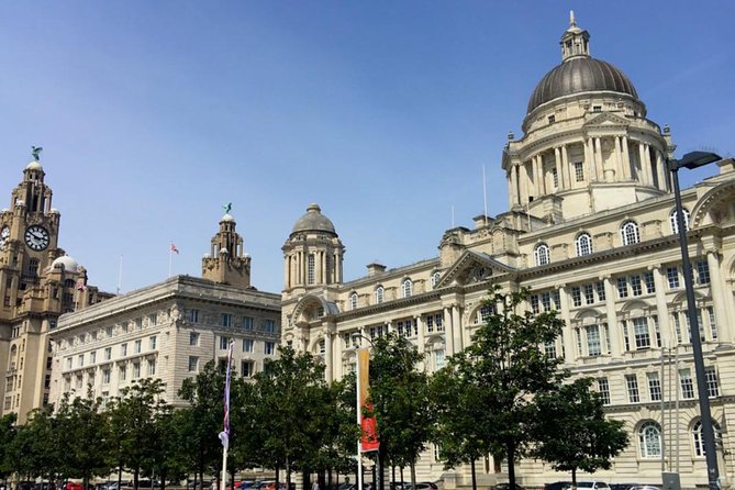 Fun, Flexible Treasure Hunt Around Liverpool with Cryptic Clues & Hidden Gems - Liverpool Town Hall and the city center