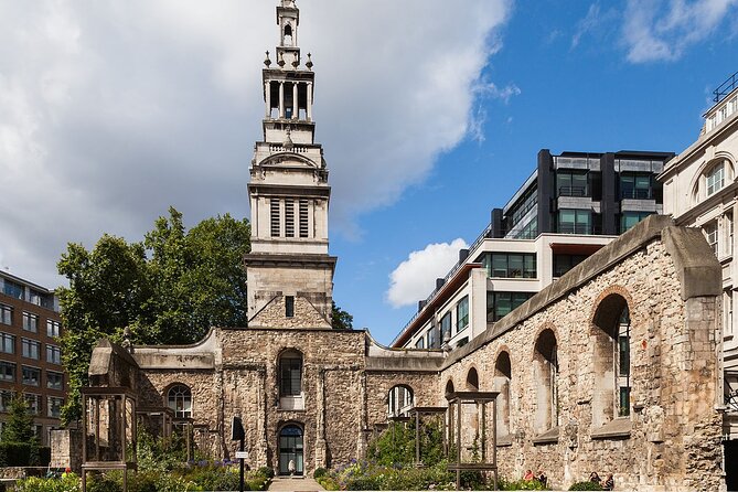 Ghastly Ghost Walking Tour in London - Practical details that affect your night