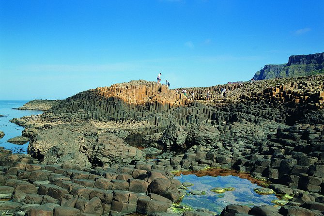 Giant's Causeway and Belfast City Murals Tour inc Game of Thrones Dark Hedges - Why this route works for a Belfast port day