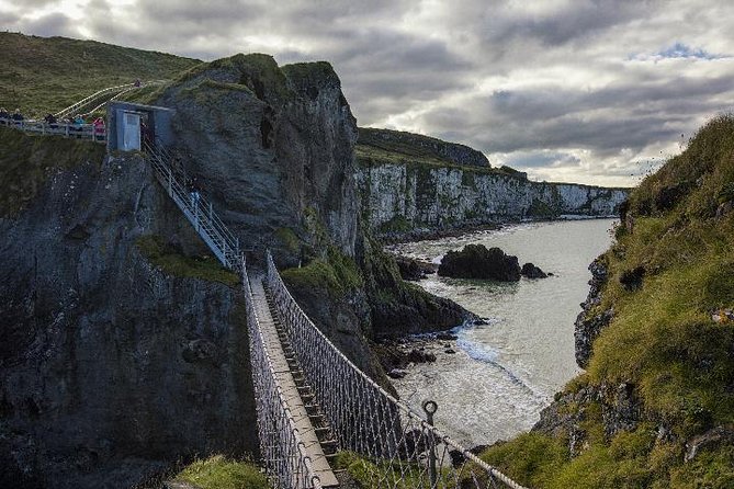 Giant’s Causeway and Titanic Experience from Belfast Port - The Dark Hedges and Belfast city views