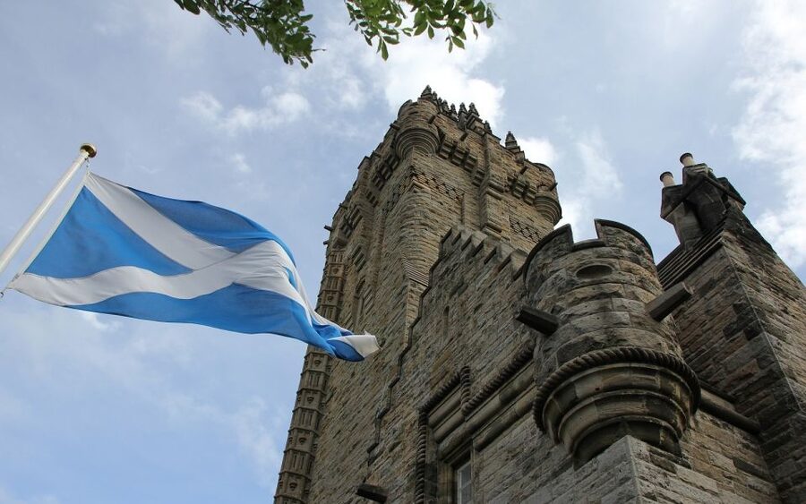 Glasgow: 2-Day Eilean Donan, Loch Ness & Glenfinnan Tour - Glenfinnan Viaduct and the Harry Potter connection