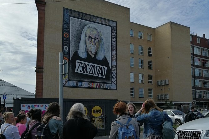 Glasgow Street Art Daily Walking Tour: 2pm - The Clutha Bar and a link to Mackintosh