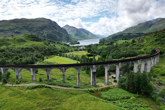 Glenfinnan, Glencoe and Scottish Highlands Day Tour - Through Rob Roy country and Loch Lomond and the Trossachs