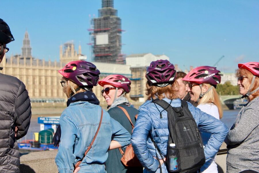 Grand London Half-Day Bicycle Tour - Trafalgar Square, Chinatown, and the hidden police station