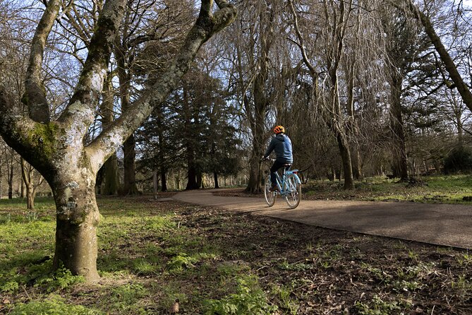 Guided Cycle Tours of Cardiff - Cathays Park and Cardiff’s Edwardian civic center