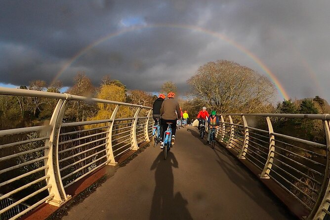 Guided Cycle Tours of Cardiff - Cardiff Castle and the first taste of the city