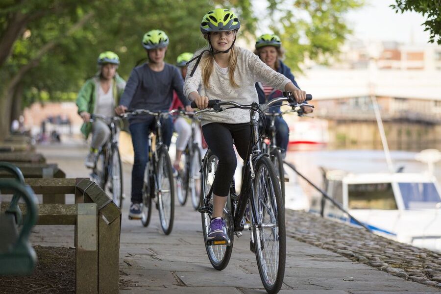 Guided Cycling Tour of York - What the stops add to the experience