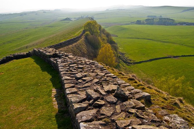 Hadrian's Wall & The Borders Tour from Edinburgh Incl. Admission - Starting in Edinburgh and crossing into the Borders