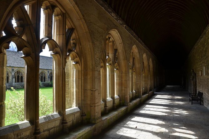 Harry Potter Walking Tour of Oxford Including New College - Blackwell’s Bookshop brings the Muggle comparison