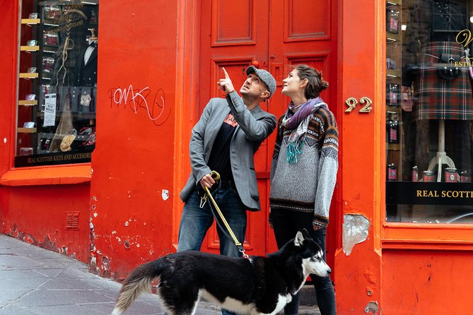 Highlights & Hidden Gems With Locals: Best of Edinburgh Private Tour - Guides who make the difference