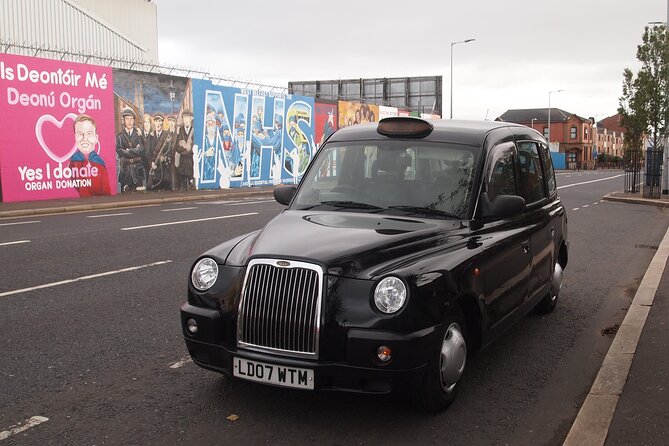 Iconic Belfast Black Cab Tour - Reading the International Mural Wall