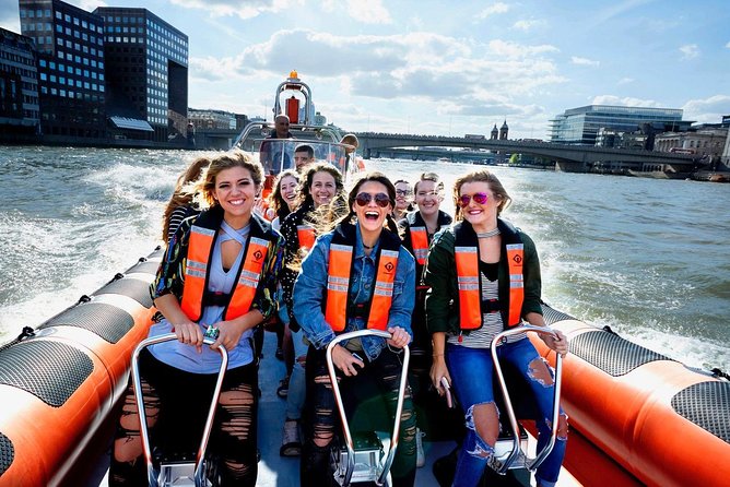 Iconic Sights of London: High-Speed Boat Trip - Canary Wharf at speed