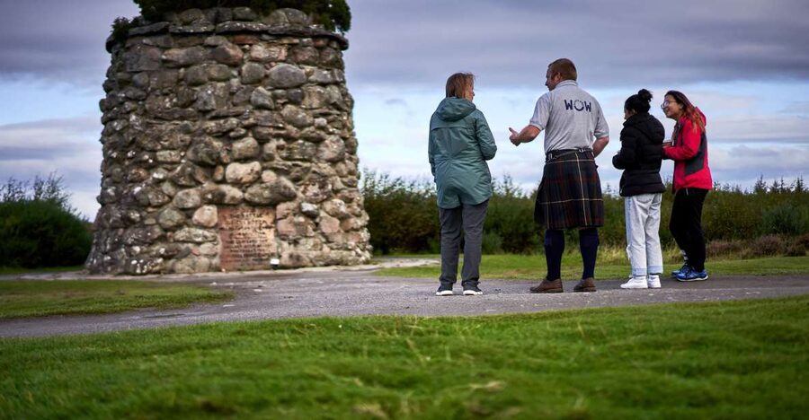 Invergordon: Highlands Guided Tour with Cawdor Castle Ticket - Key points at a glance