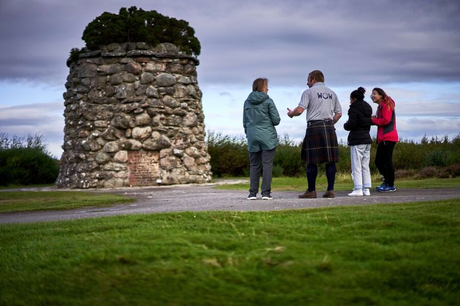 Invergordon: Highlands Guided Tour with Cawdor Castle Ticket - Cawdor Castle brings an early start