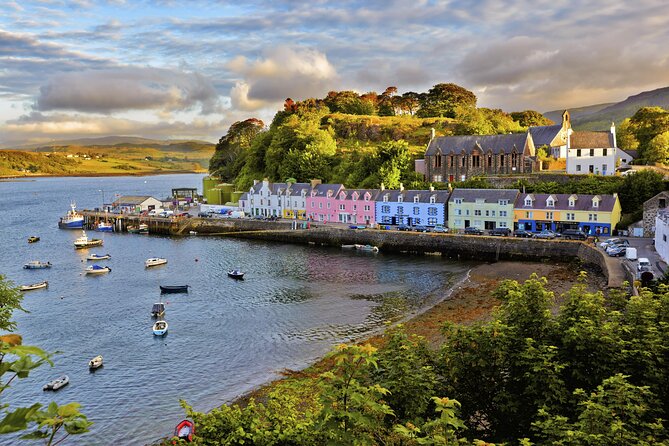 Inverness: 2-Day Isle of Skye, The Fairy Pools & Highland Castles - What the small vehicle adds