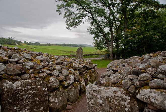 Inverness Castle, Clava, Culloden Battlefield and Loch Ness - Clava Cairns, where Highland history begins