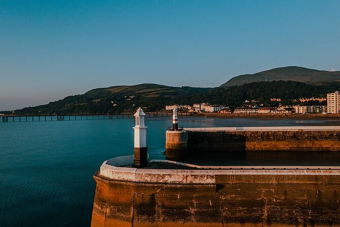 Isle of Man Discovery Tour with experienced Driver Guide - Tynwald Hill and the story of self-government