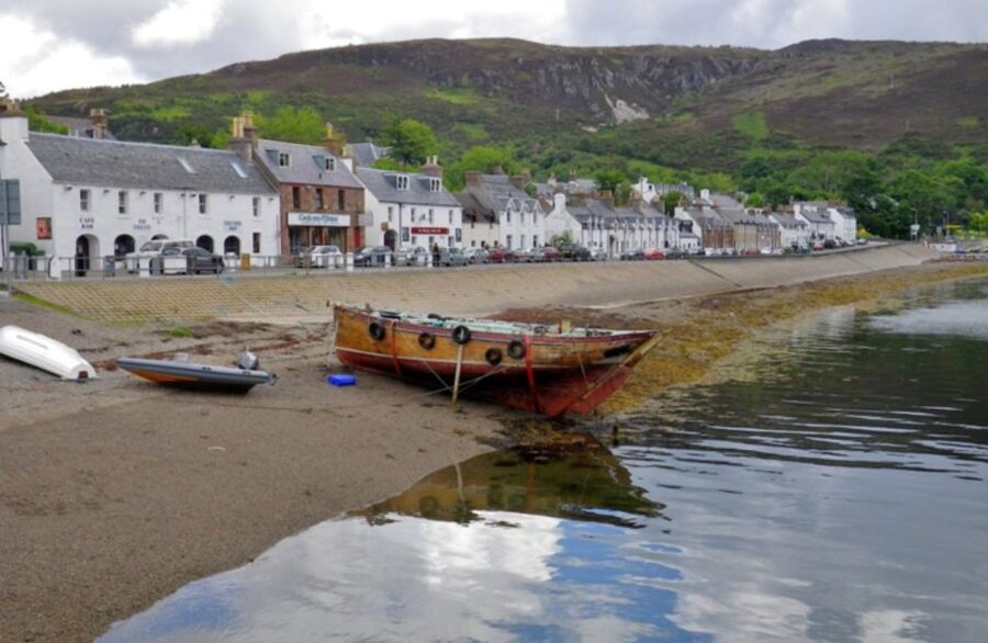 Isle of Skye and the Highlands 5-Day Tour from Edinburgh - Day 1: Dunkeld, Cairngorm pine forests, and Loch Ness