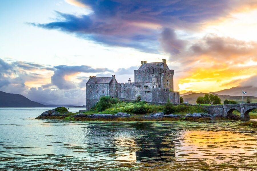 Isle of Skye & The Highlands: 3-Day Guided Tour from Glasgow - Guides, stories, and the group experience