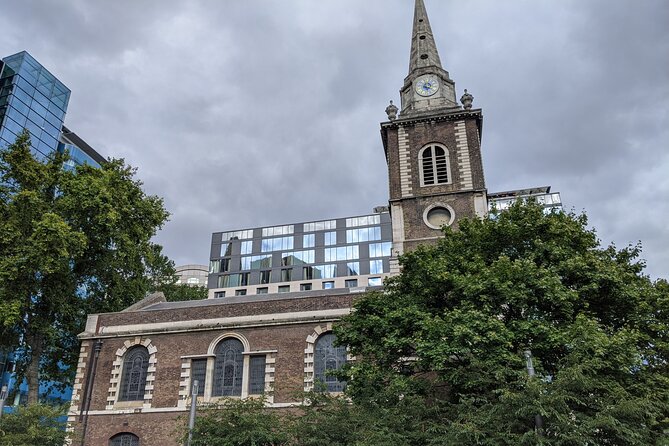 Jack the Ripper Tour in Spanish - Saint Botolph Without Aldgate
