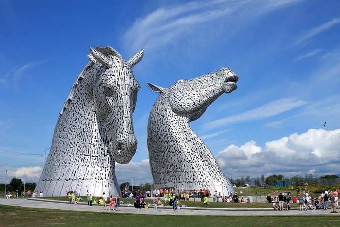 Kelpies and Falkirk Wheel Private Tour for 1 - 4 people from Greater Glasgow - Why these two stops work so well together