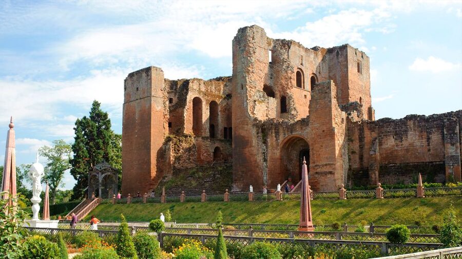 Kenilworth Castle and Elizabethan Garden Entry Ticket - Climb the mighty keep for the best sense of scale