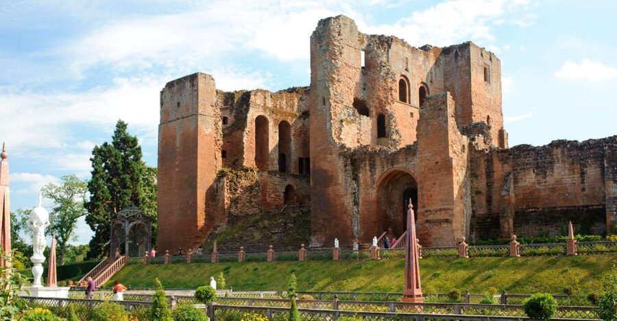 Kenilworth Castle and Elizabethan Garden Entry Ticket - Who will enjoy Kenilworth most?