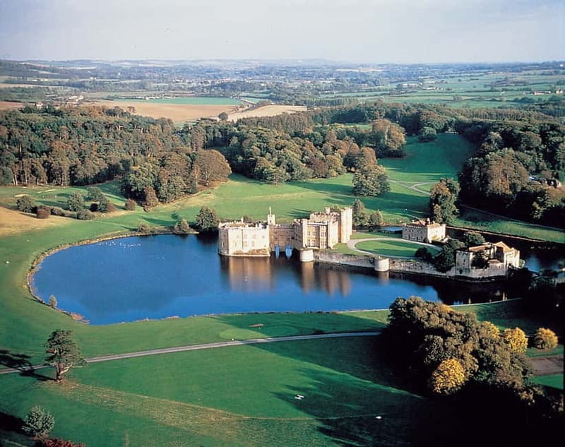 Leeds Castle, Canterbury, Dover, Greenwich & Free Snack Pack - The included snack is useful, but keep expectations modest