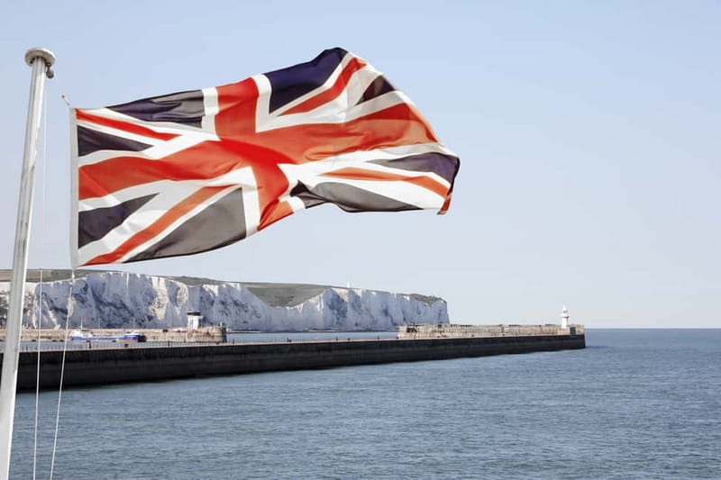 Leeds Castle, Canterbury, Dover, Greenwich & Free Snack Pack - The guide and coach make or break a long day