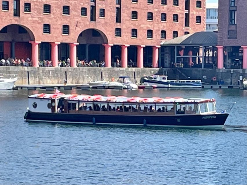 Liverpool: Albert Docks Sightseeing Cruise with Commentary - The outward ride through the historic dock