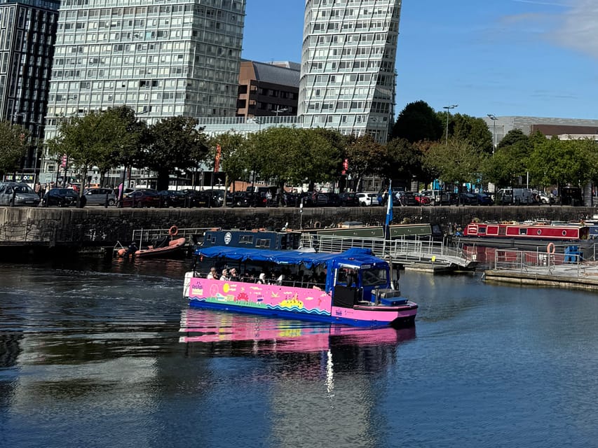 Liverpool: Amphibious Tour and Royal Albert Dock Splashdown - The city section: a fast introduction rather than a full tour