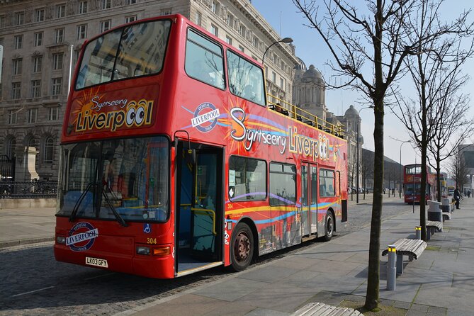 Liverpool: "Blue Route" - City & Beatles Tour - City sights before the Beatles locations