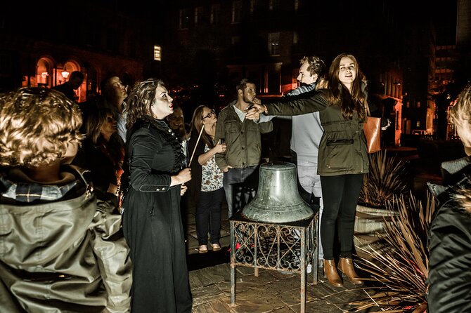 Liverpool Hidden History and Dead House Evening Walking Tour - A history show with a spooky edge