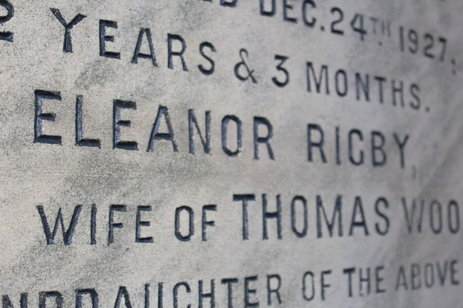 Liverpool: Private 3-Hour Beatles Classic Tour by Taxi - Penny Lane, the barber, and St Barnabas Church